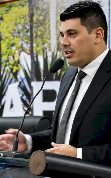 Celso Capovilla cobra Energisa sobre constantes quedas de energia e prejuízo a moradores
