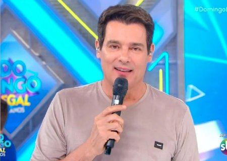 SBT prepara novo programa com Celso Portiolli para disputar com o futebol da Globo