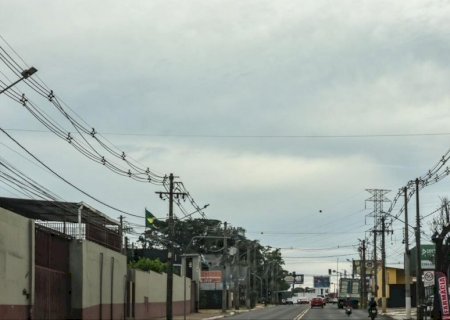 Frente fria ameniza temperaturas e favorece chuvas nesta terça-feira em MS