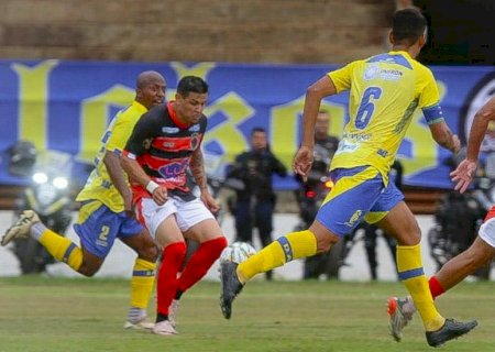 Jogo entre Águia Negra e DAC definirá rival do Ivinhema na semifinal