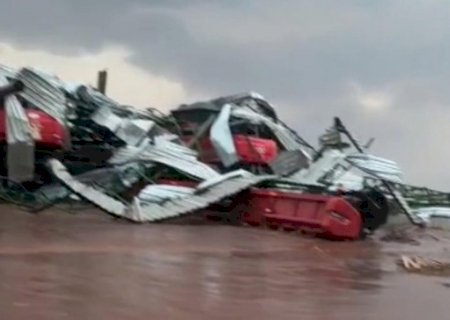 VÍDEO: Galpões, casas e maquinários ficam destruídos em temporal no Conesul; Caarapó não foi atingida