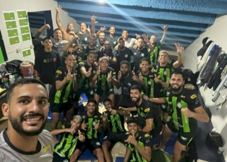 S&eacute;rie B entra na reta decisiva com tr&ecirc;s times brigando por duas vagas