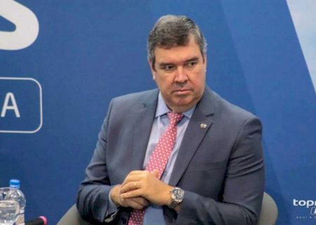 Riedel propõe à ALEMS projeto que reajusta sálarios de servidores estaduais em 3,81%