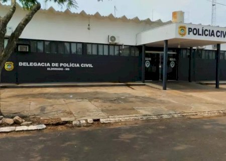 Feto de cinco meses é encontrado em bueiro e caso é investigado em MS