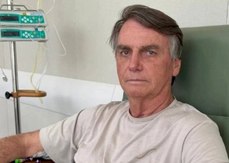 Bolsonaro reage a críticas na direita, defende Michelle e cobra união para eleições