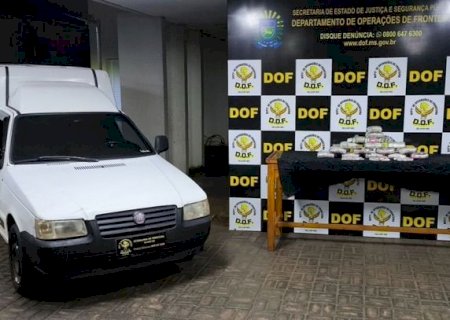 Casal é preso com quase 17 kg de haxixe escondidos em pneus de veículo em Caarapó