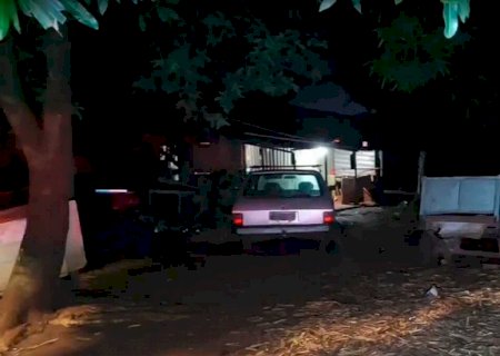 Adolescente de 16 anos é morto a tiros na frente da esposa e do filho recém-nascido em Dourados
