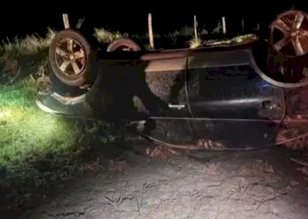 Perseguição termina com SUV destruído e mais de 1,5 tonelada de maconha apreendida