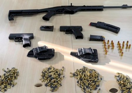 PF desarticula fraude em registro de CAC e apreende fuzil e pistolas em MS