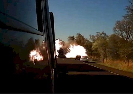Polícia investiga invasão de pista que causou acidente com 4 mortes na BR-163>
