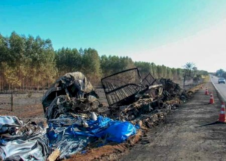 Sobreviventes de acidente com 4 mortos na BR-163 s&atilde;o transferidos &agrave; Capital>