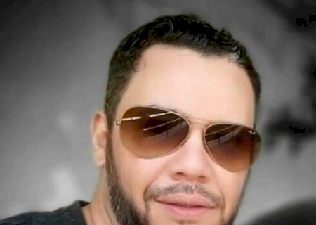 Fam&iacute;lia pede R$ 1 milh&atilde;o por morte de ambulante em show do Guns N&rsquo; Roses
