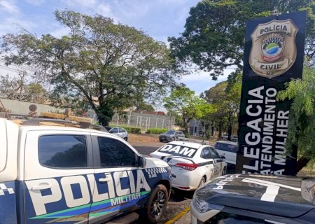 Patrão é levado à delegacia após funcionária denunciar assédio sexual