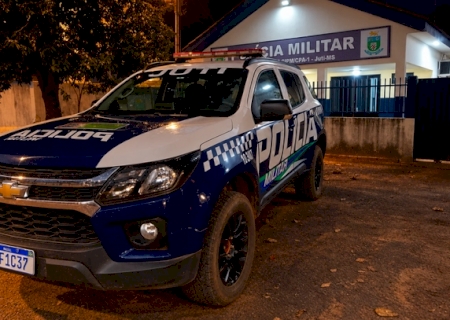 Mulher é agredida pelo marido com pedaço de ferro em Juti