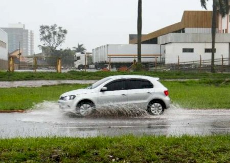 Chuva passa de 100 mm e sul de MS segue sob risco de novos temporais